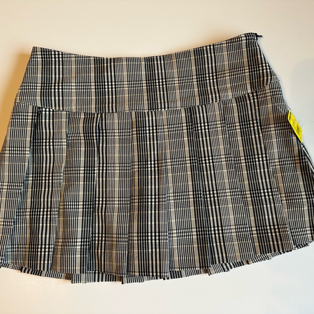 RSQ Girls Size L Black Plaid Mini Skort NWT Side Zipper School Uniform